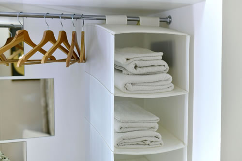 Interno 45 - Camera Antilia