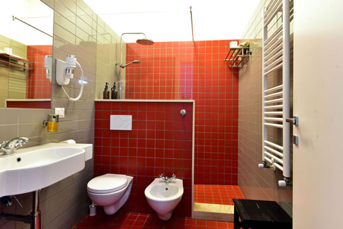 Interno 45 - Camera Antilia