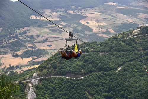 The couple flight